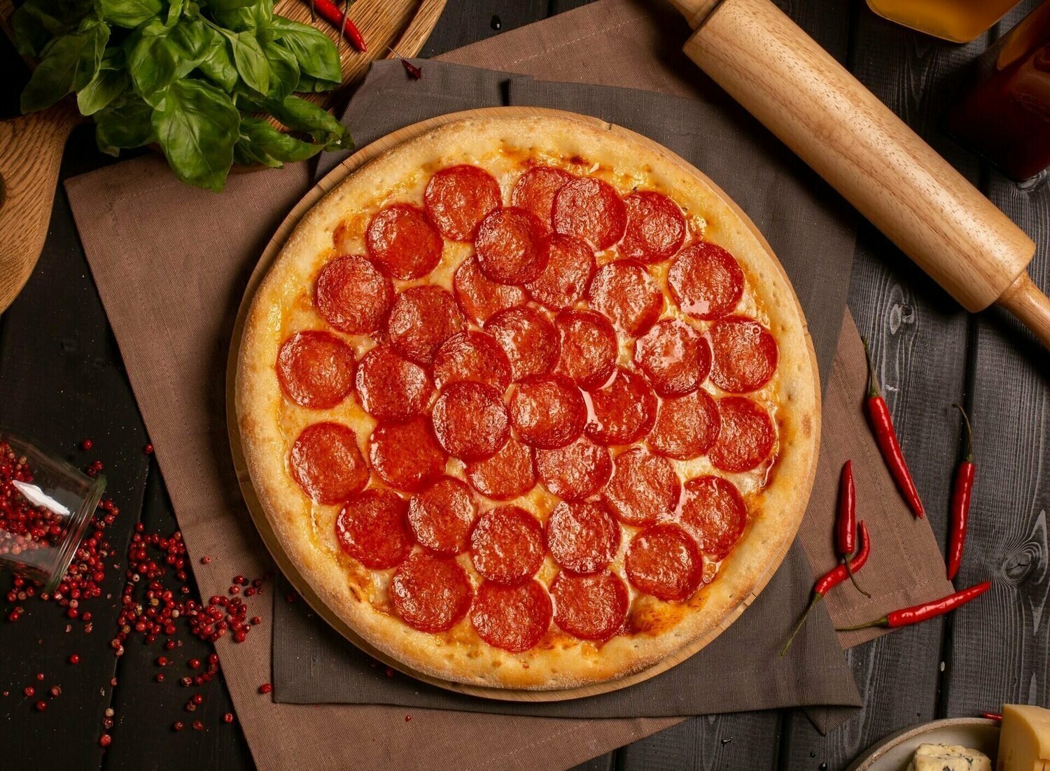 Пицца пепперони