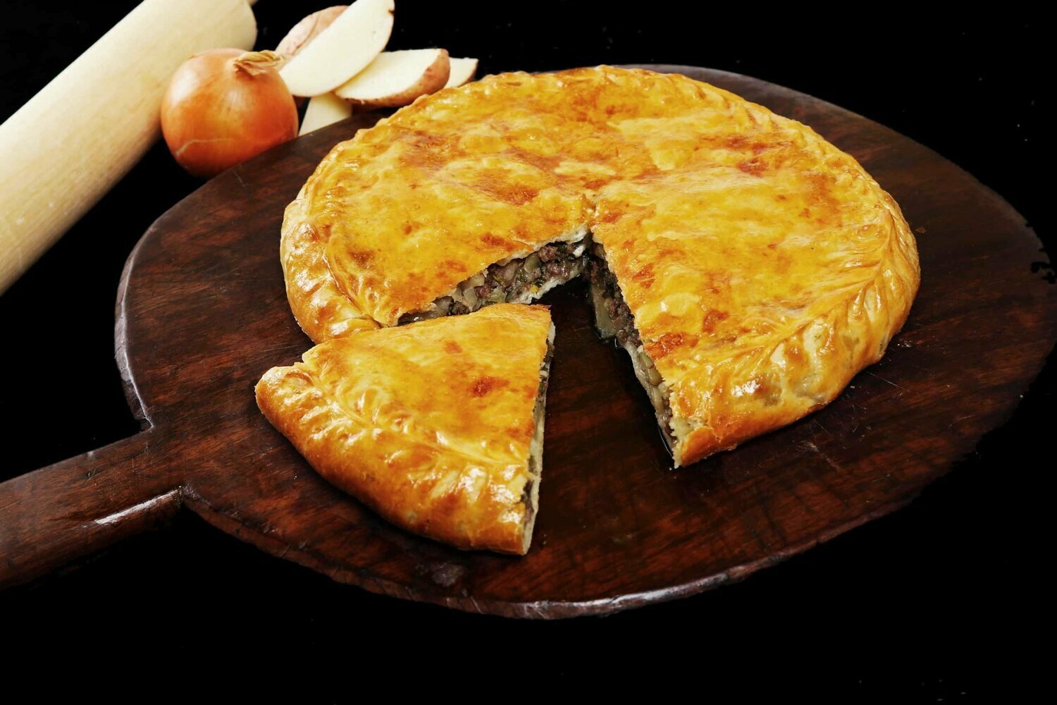 пирог с мясом